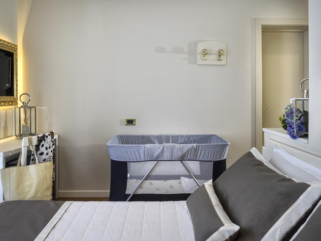 Novecento Suite Hotel Riccione Extérieur photo