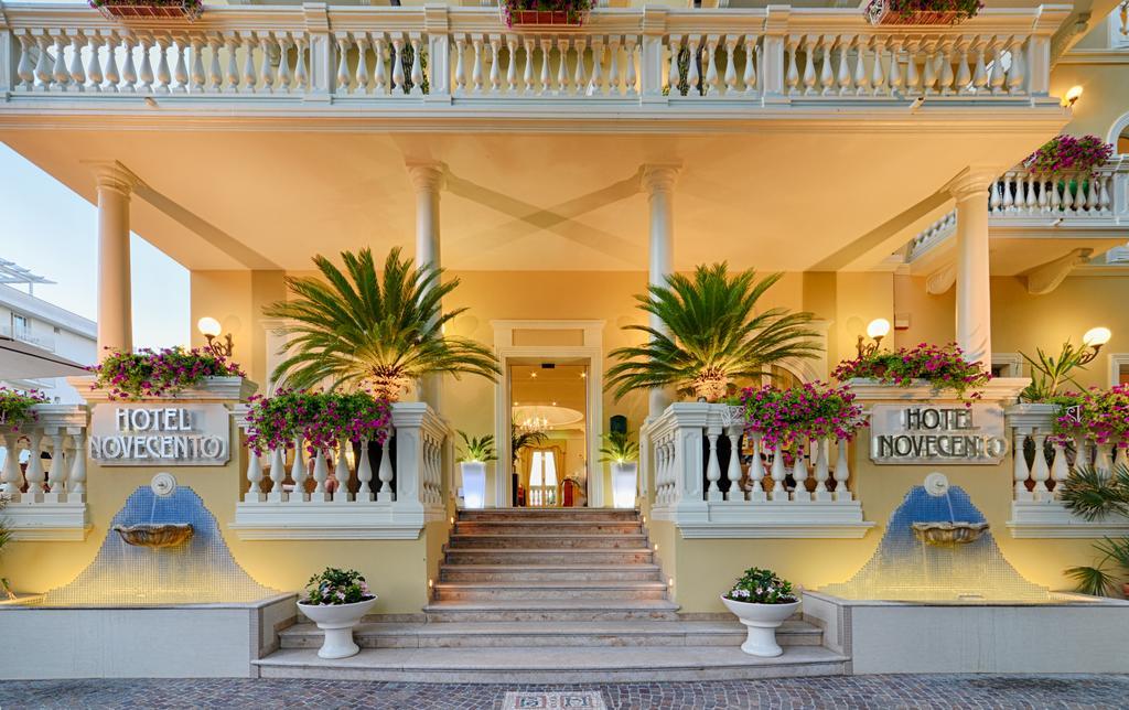 Novecento Suite Hotel Riccione Extérieur photo