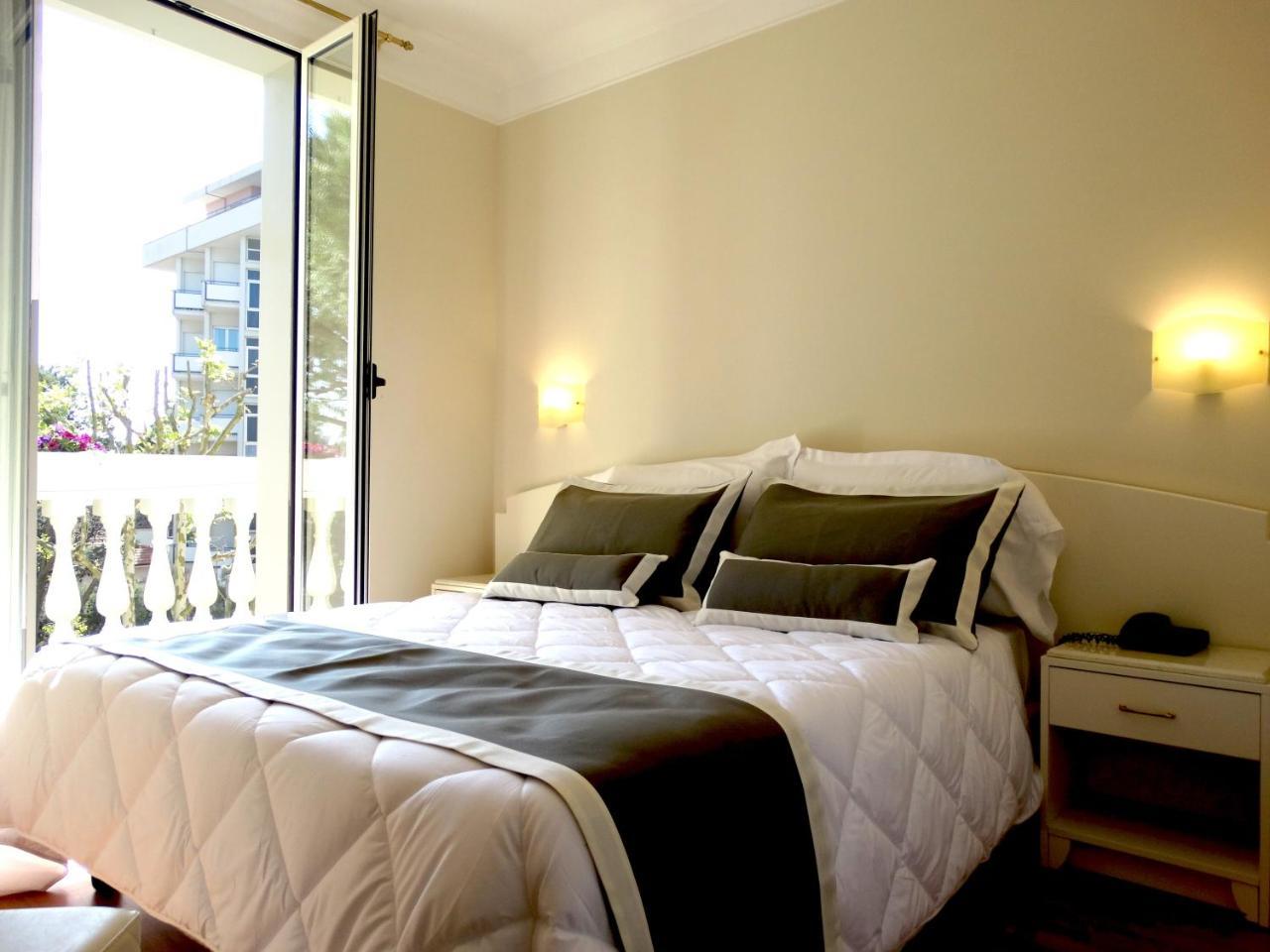 Novecento Suite Hotel Riccione Extérieur photo