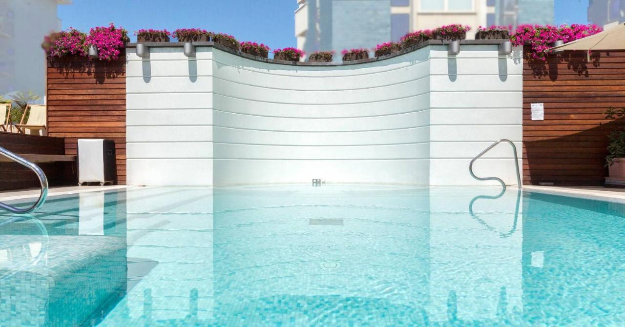 Novecento Suite Hotel Riccione Extérieur photo